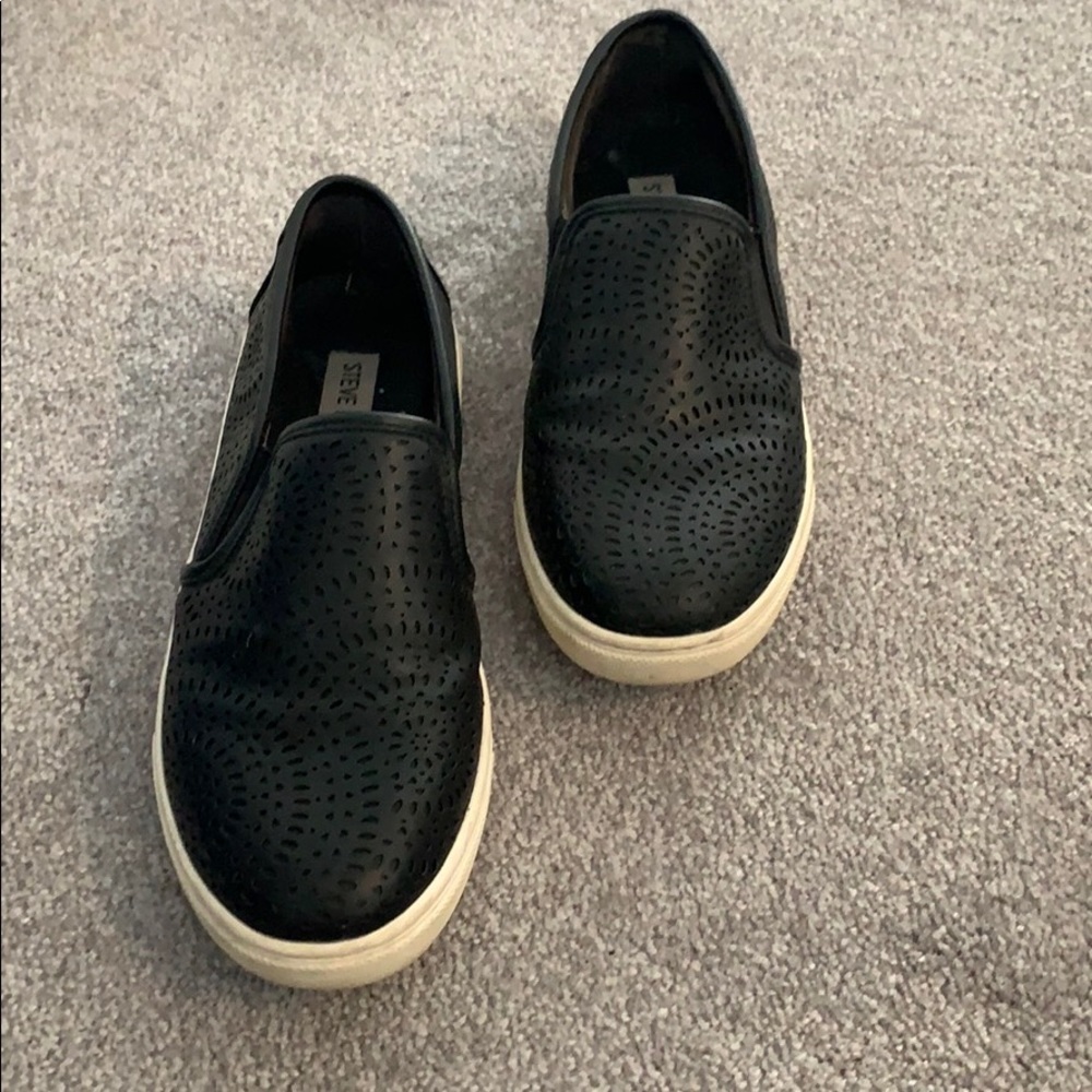 Steve madden black leather loafers